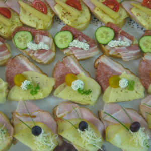 Feinkostplatten