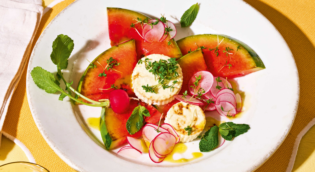 Gegrillter Wassermelonensalat mit Feta
