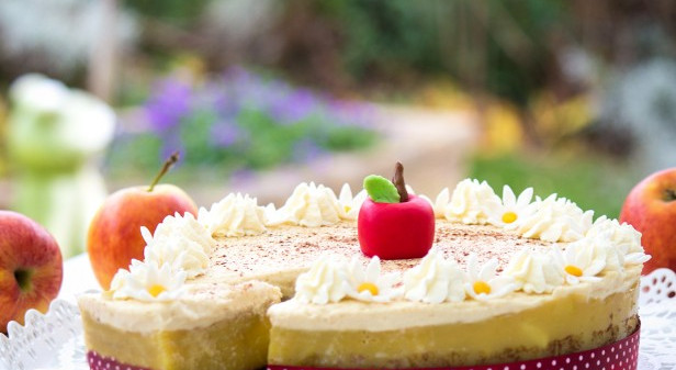 Apfel-Mascarpone Torte