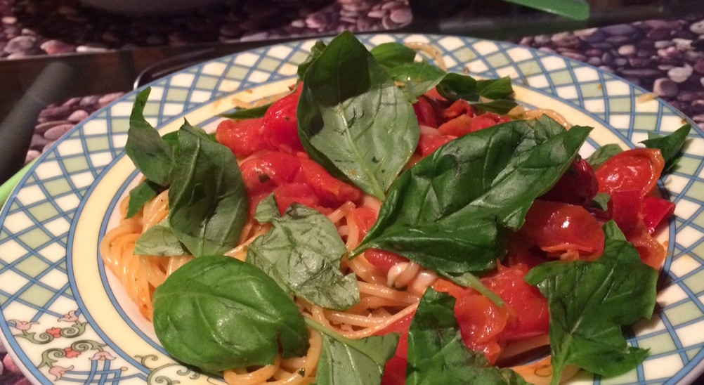 Sommerpasta mit Thunfisch