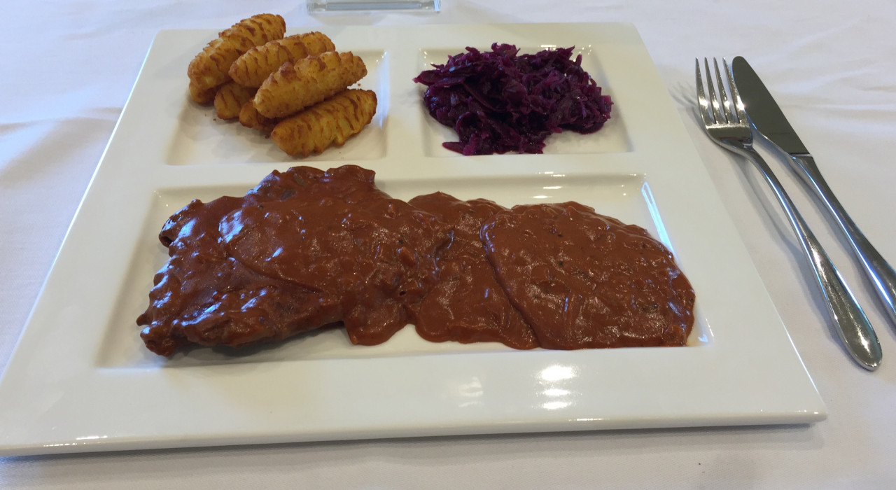Rindschnitzel in Rotweinsauce