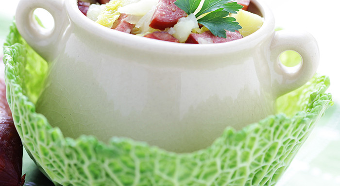 Kohlsuppe mit Speck