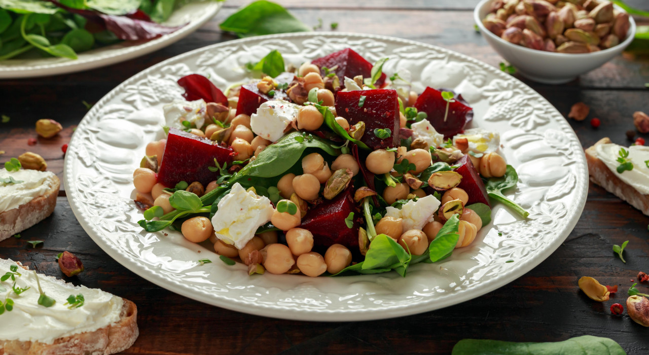 Würziger Kichererbsen Salat