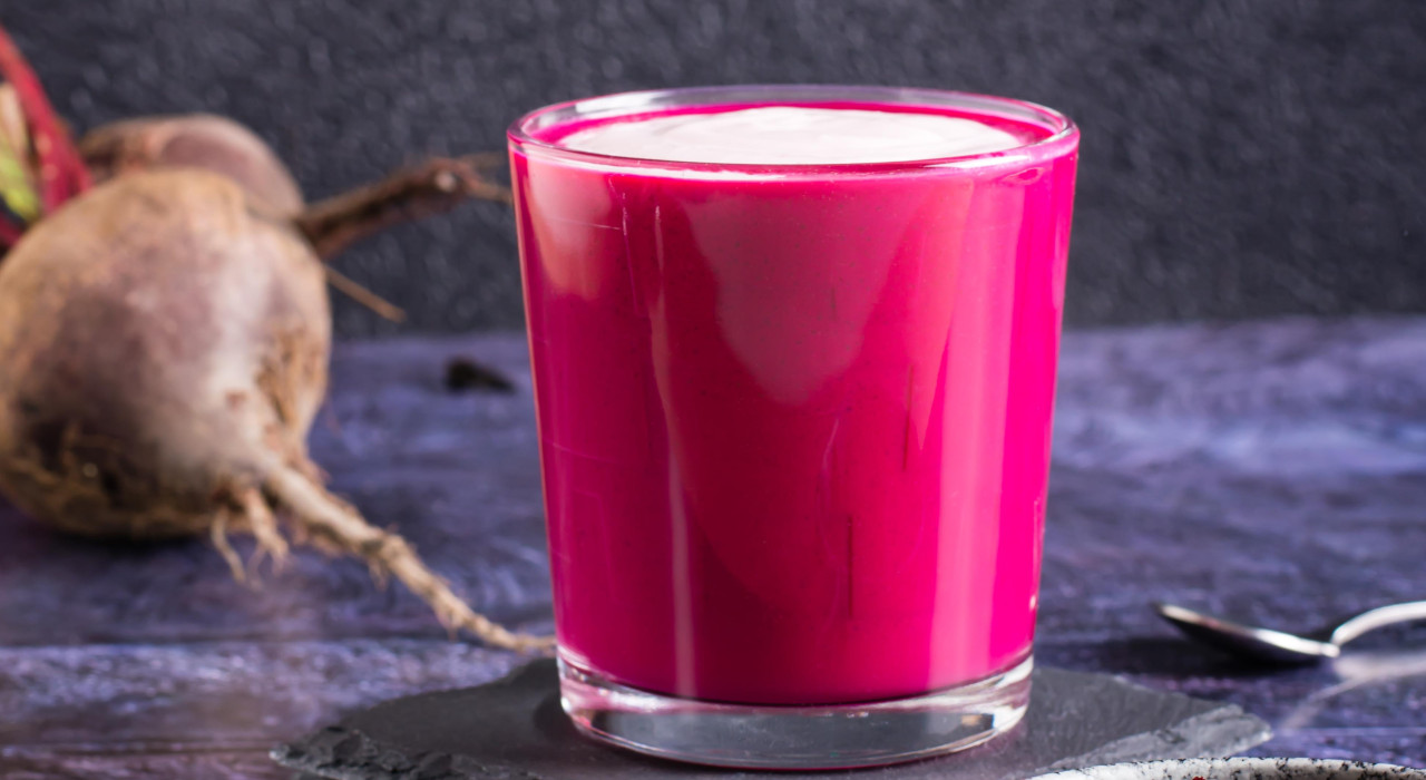 Rote Rüben Latte mit Actimel