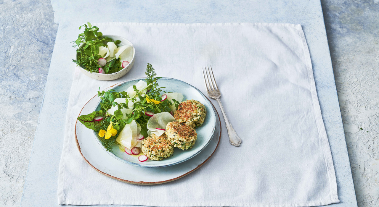 Naturkräuterreislaibchen mit Kohlrabi & Wildsalat