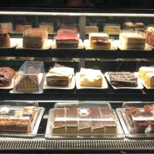 DORFER CAFE
