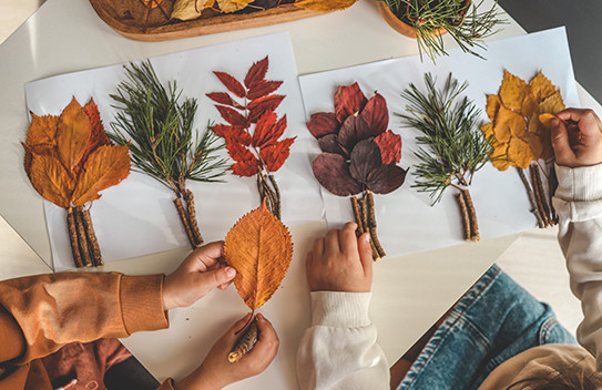 Herbstlicher Bastelspaß! Die Natürliche Schatzkiste, Blattkunstwerke und Maroni-Figuren.
