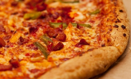 Abbildung: ofenfrische Pizza