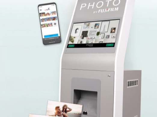 Abbildung: Fudji Foto Service (CEWE)
